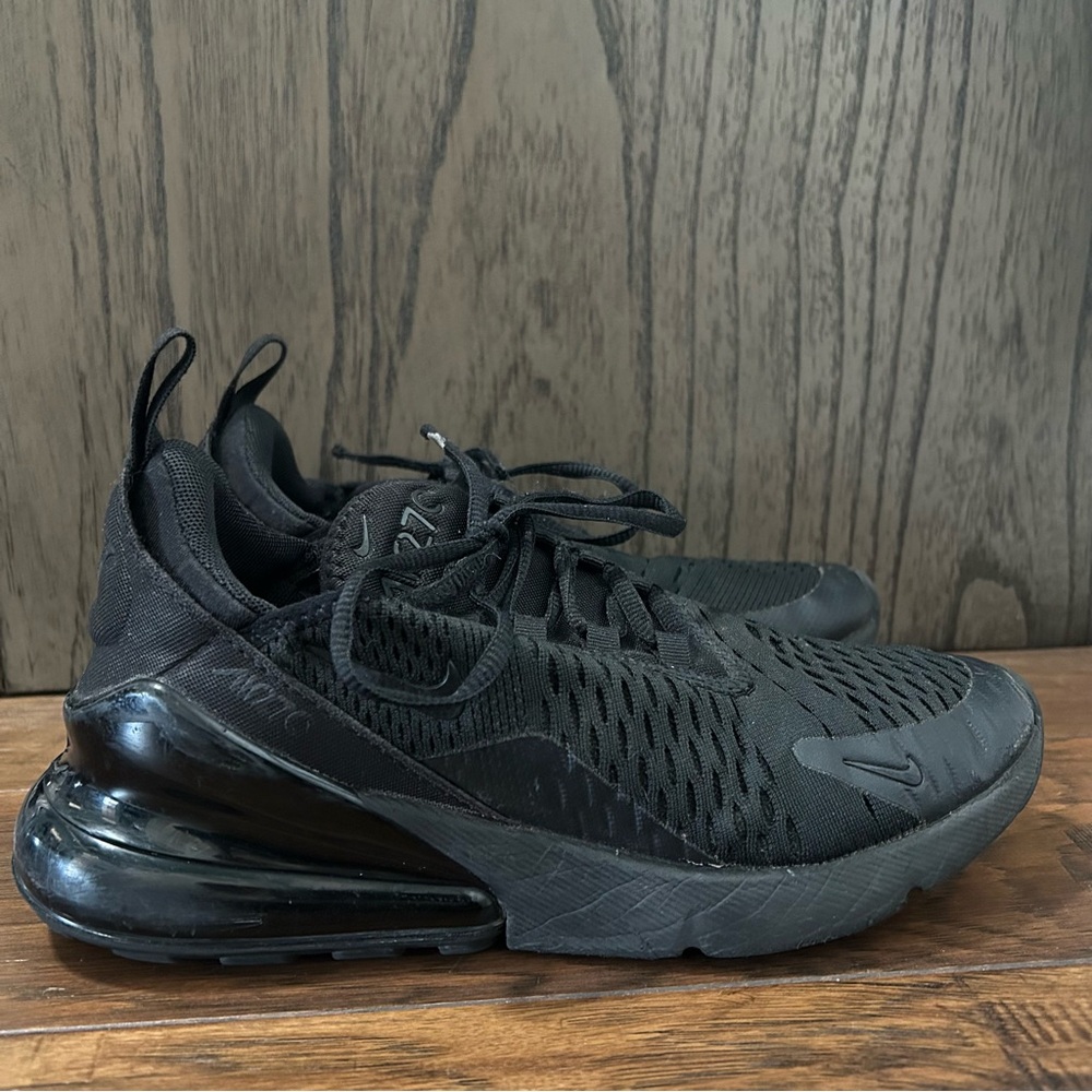 Nike Air Max 5.5Y Boys Girls Unisex All Black Shoes